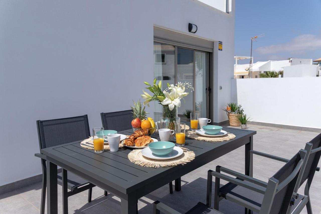 Apartment Family 1 Beachfront Corralejo By Holidays Home Экстерьер фото